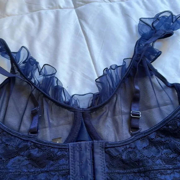 Coquette blue bustier size medium - Picture 6 of 8